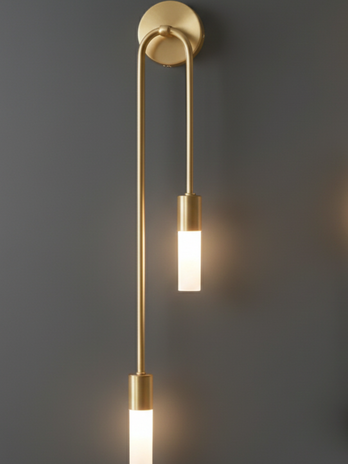 The Golden Sculpture Sconce Wall Light