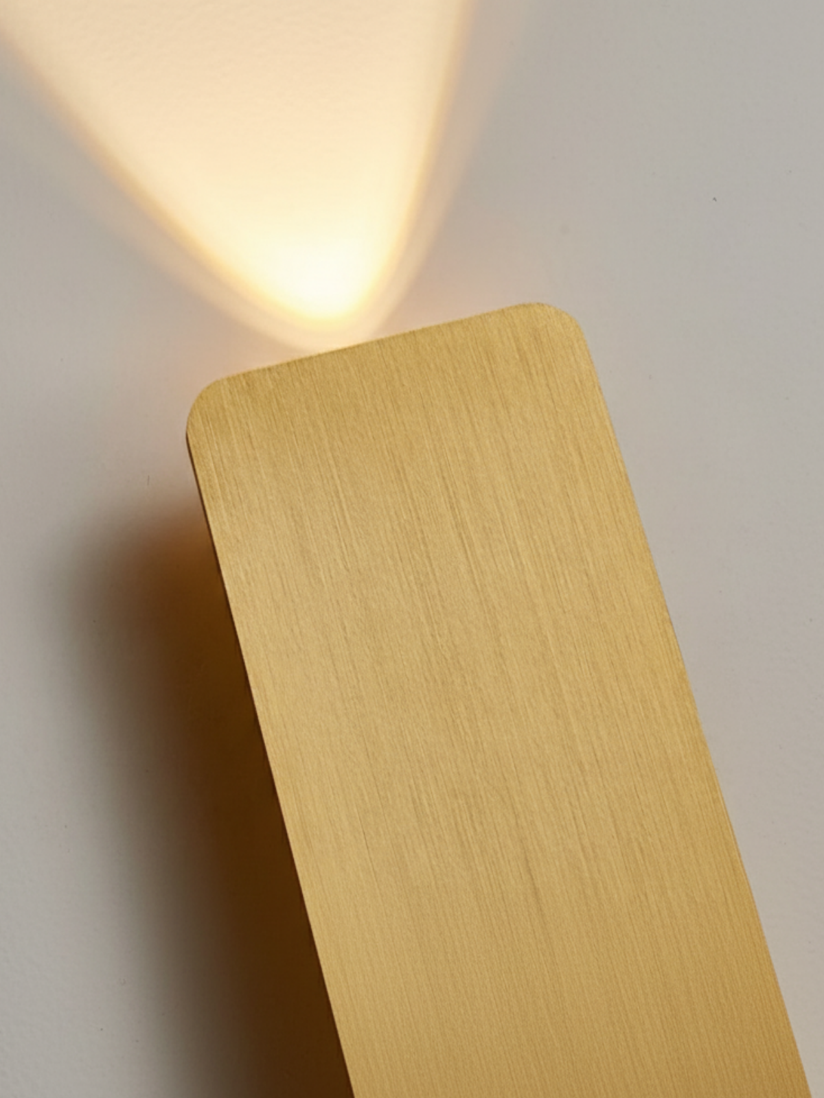 Nova Modern Indoor Wall Lamp