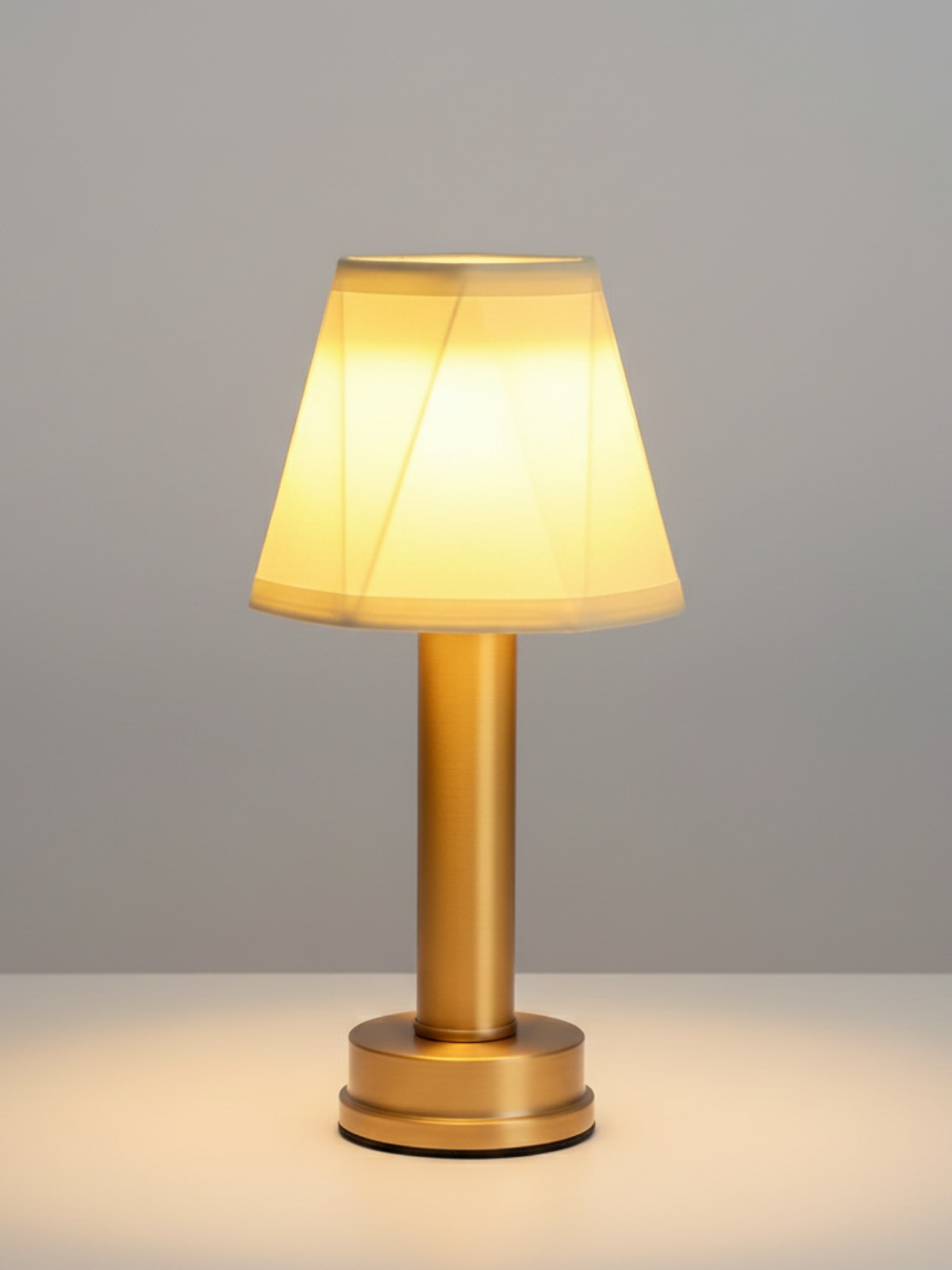 Cordless Brass Accent Table Lamp
